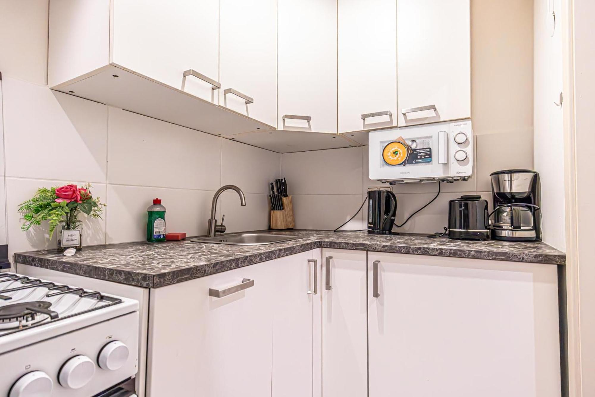 Desirable 2Br - Bookable For Longstays In Lockdown B Vienna Exterior photo